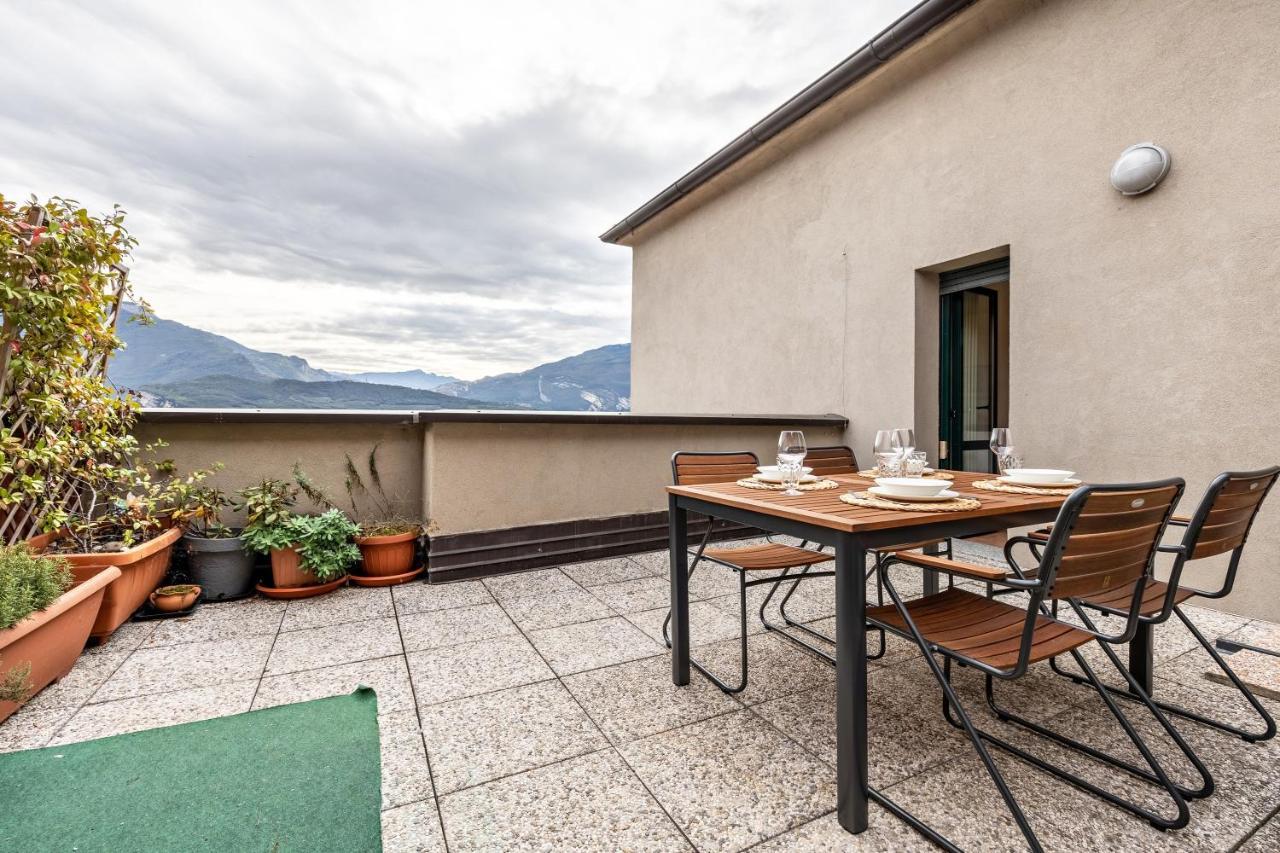 La Terrazza Di Vincent Sul Garda Apartment Riva del Garda Exterior photo