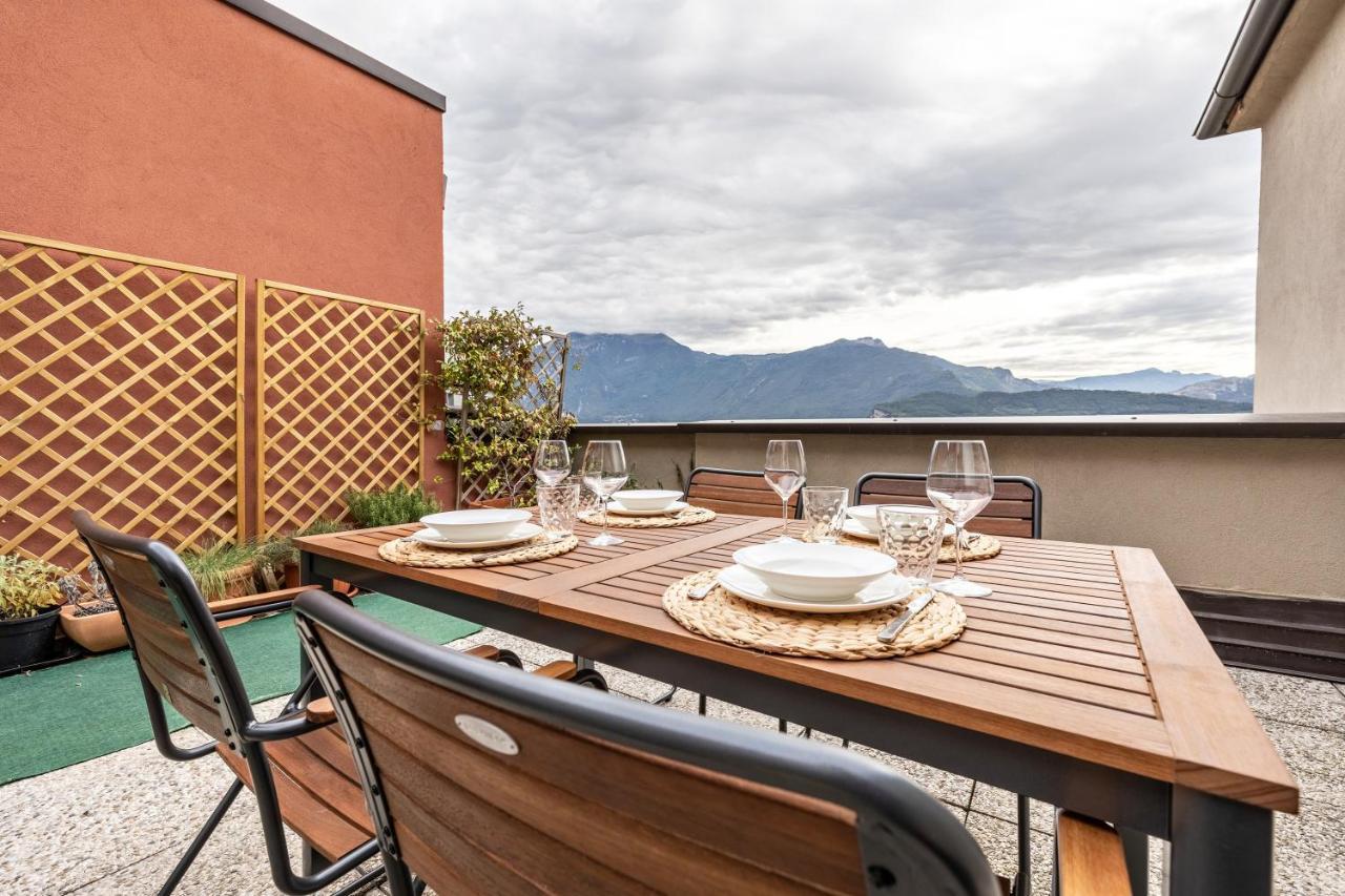La Terrazza Di Vincent Sul Garda Apartment Riva del Garda Exterior photo