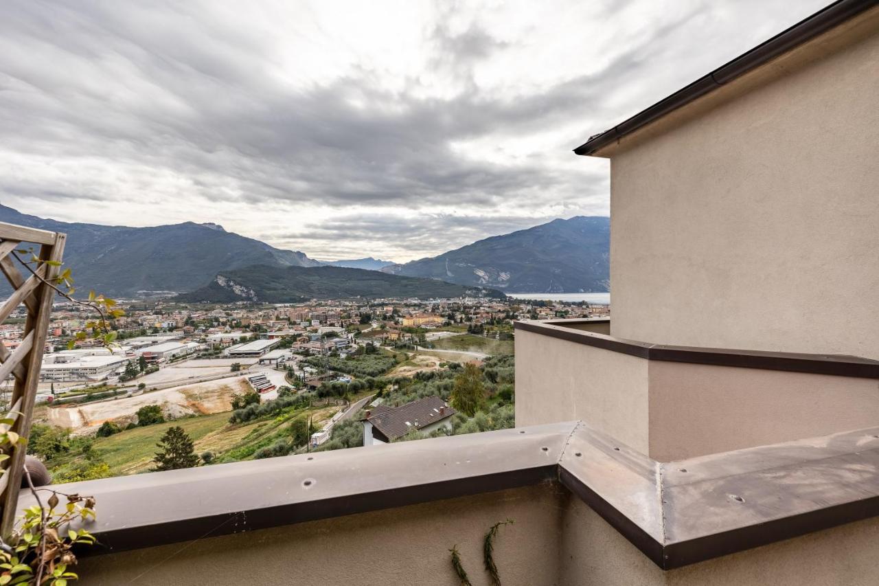 La Terrazza Di Vincent Sul Garda Apartment Riva del Garda Exterior photo