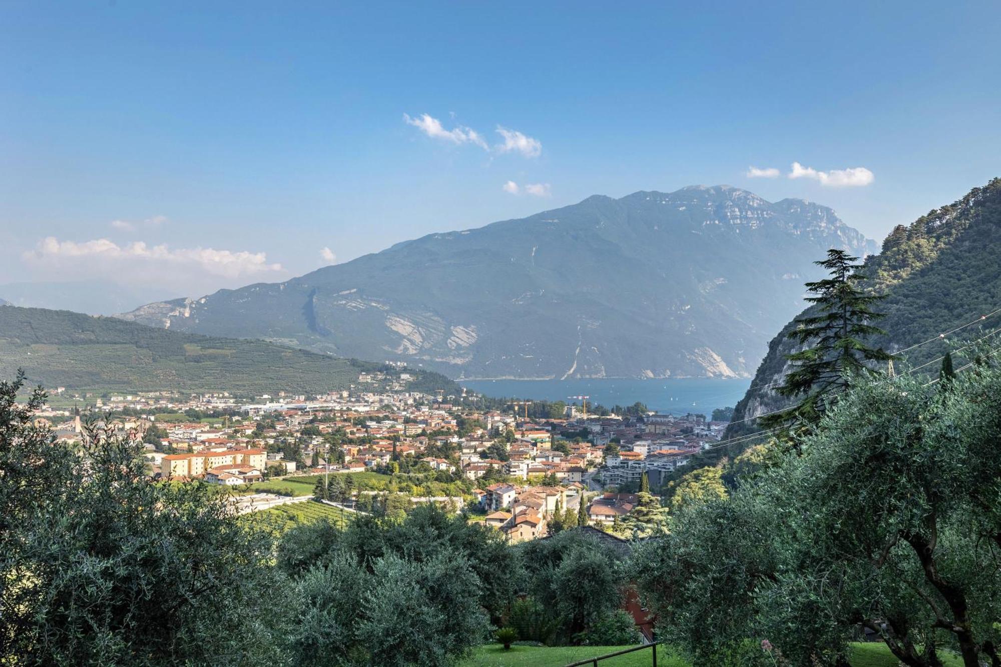 La Terrazza Di Vincent Sul Garda Apartment Riva del Garda Exterior photo